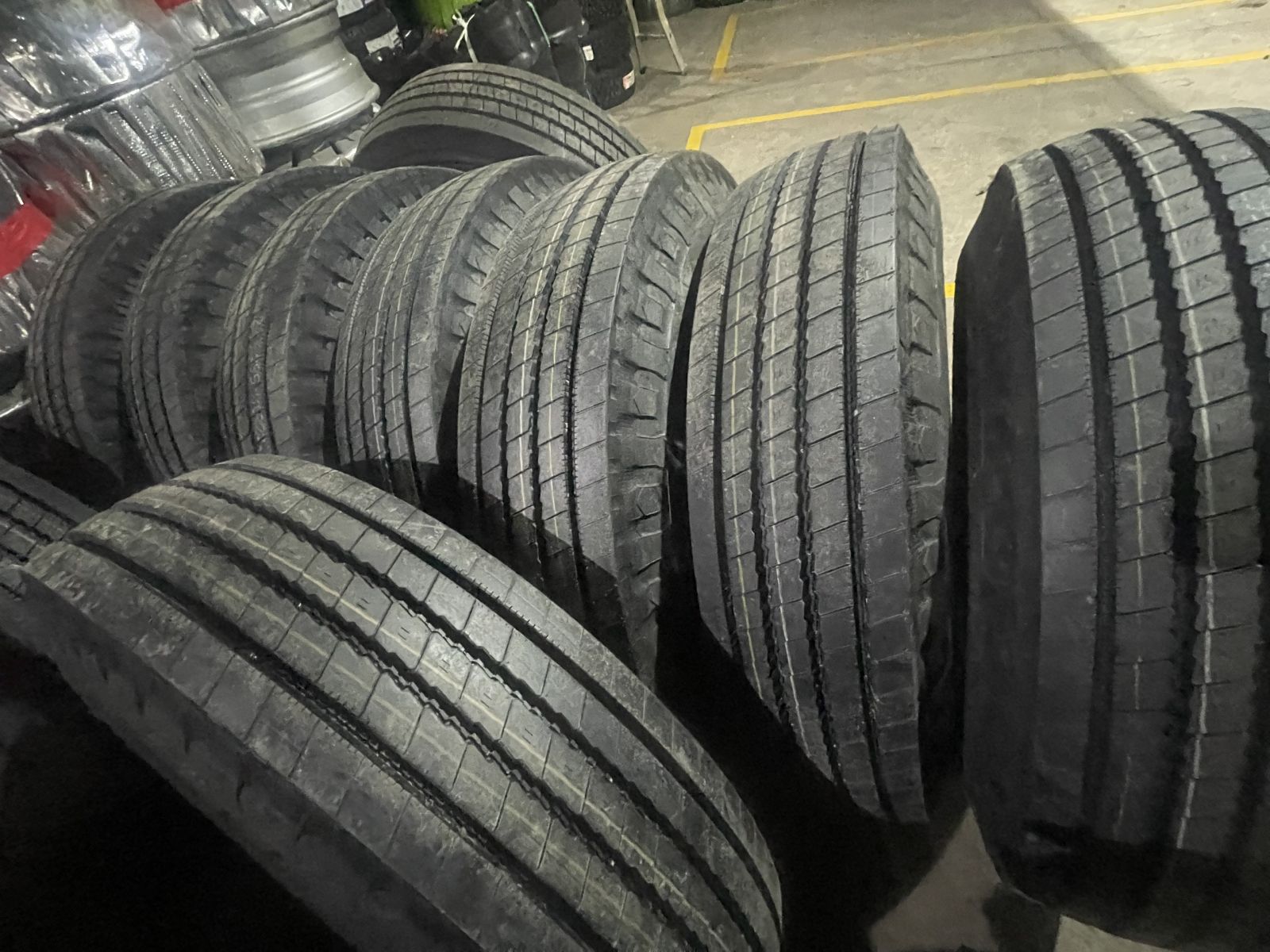 CỬU LONG THIÊN: ĐẠI LÝ CUNG CẤP LỐP XE Ô TÔ DÁN UY TÍN NHẤT DĨ AN BÌNH DƯƠNG